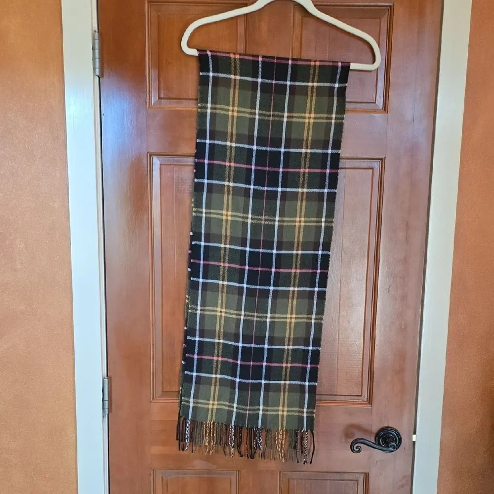 Plaid Scarf with Fringe 100% Cashmere, NWOT!